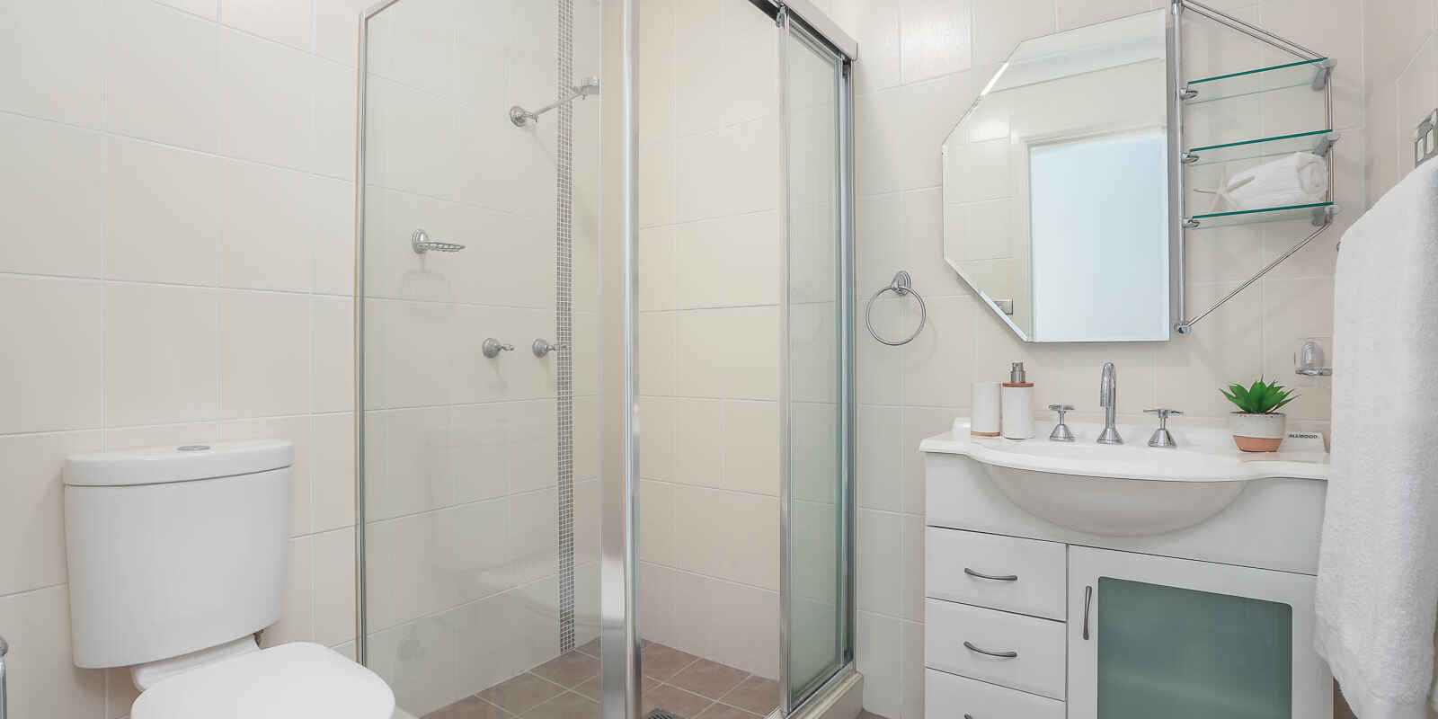 4/19-23 Chelsea Avenue Baulkham Hills 4/19-23 Chelsea Avenue Baulkham Hills