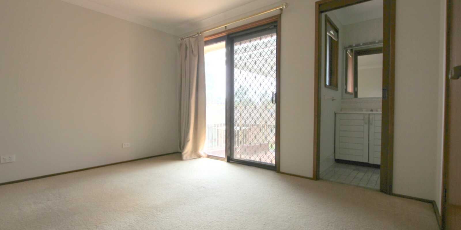 30 Amphitheatre Circuit Baulkham Hills