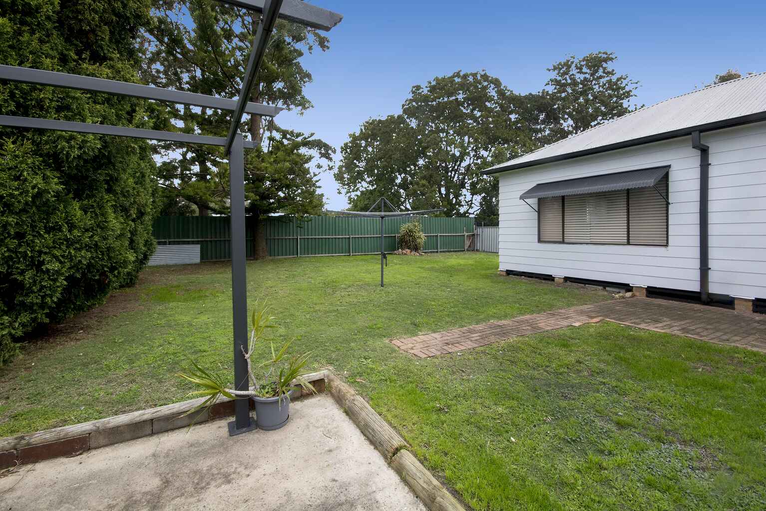 32 Marks Point Rd Marks Point