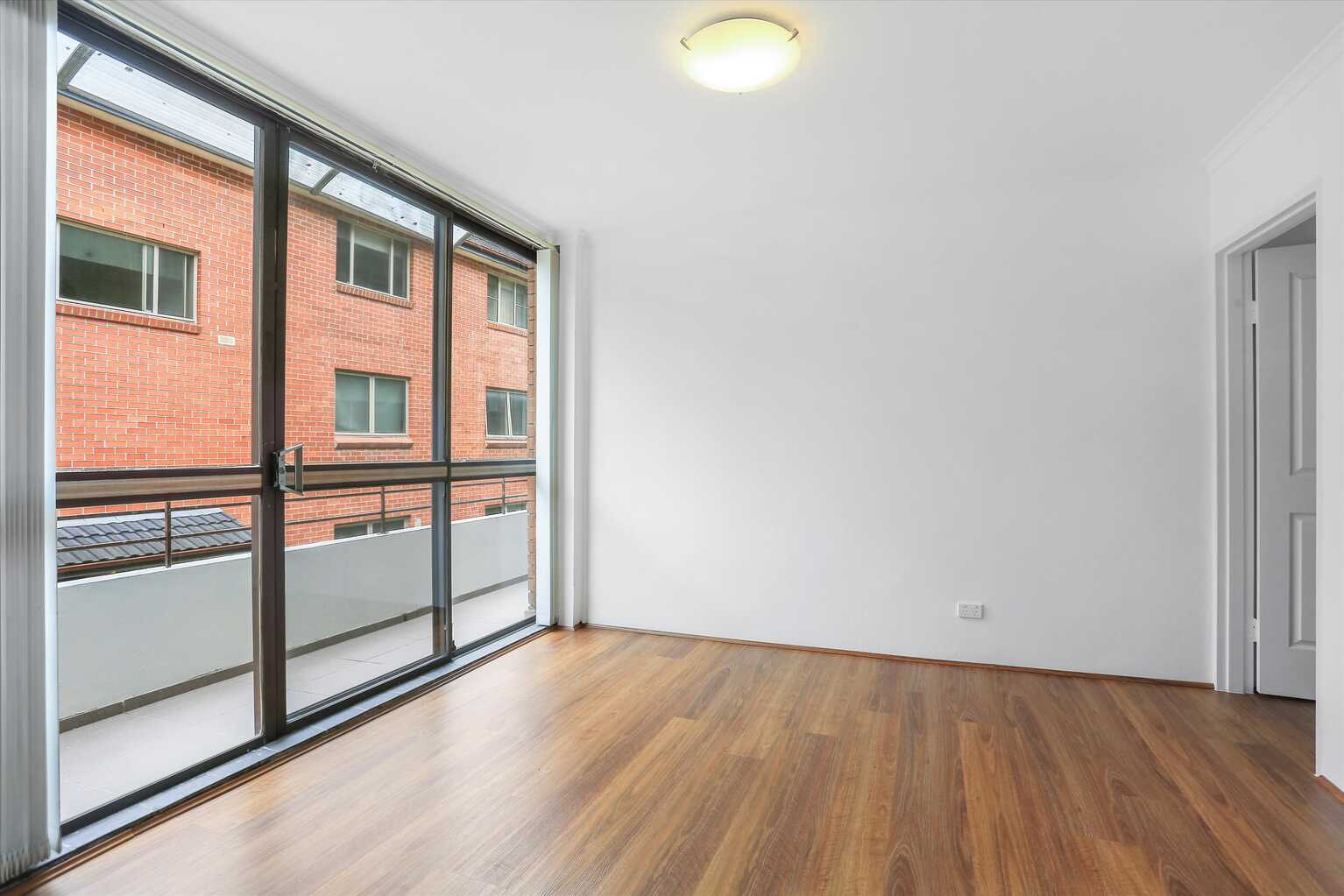 1/19 Birdwood Ave Lane Cove 1/19 Birdwood Ave Lane Cove
