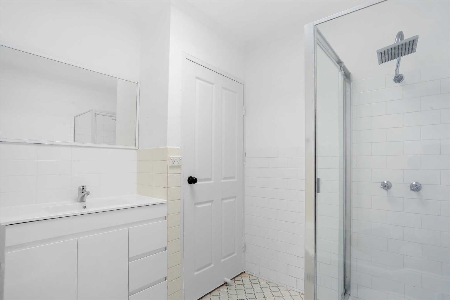 1/19 Birdwood Ave Lane Cove 1/19 Birdwood Ave Lane Cove