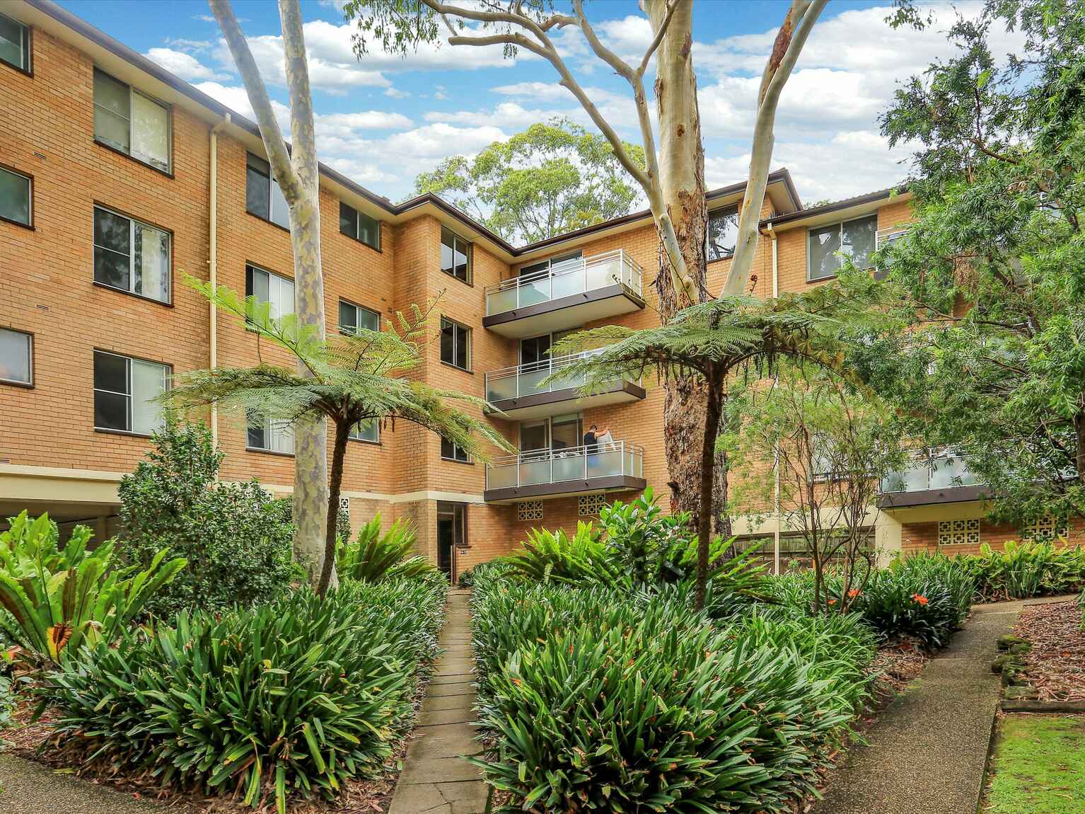 55/1c Kooringa Rd Chatswood