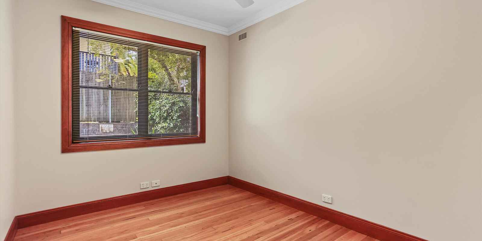 38A Eddy Rd Chatswood