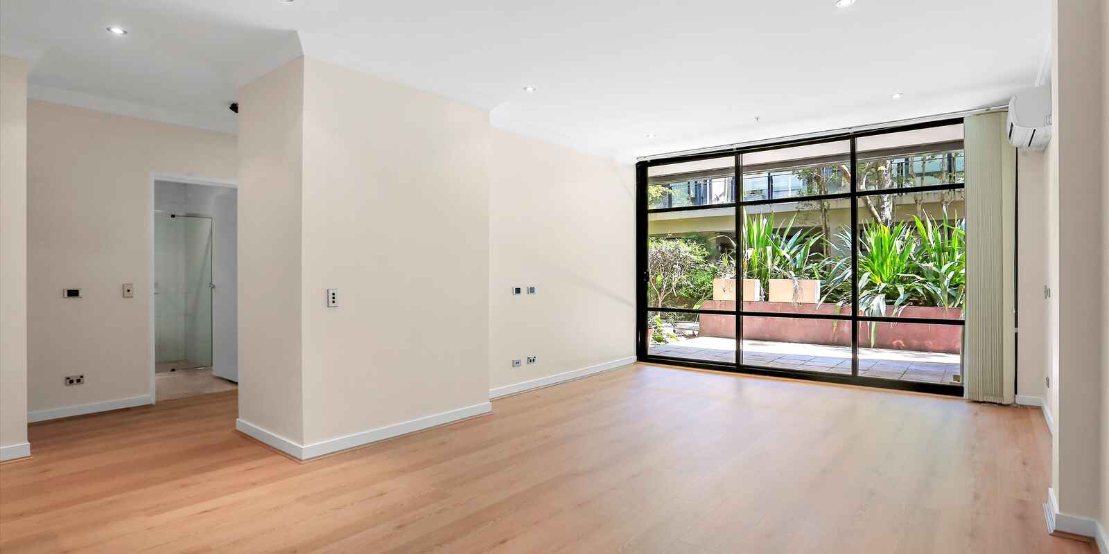 C5/18 Jacques St Chatswood