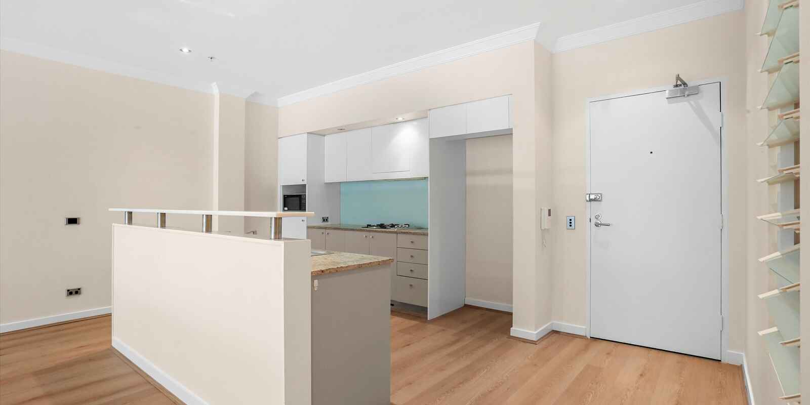 C5/18 Jacques St Chatswood