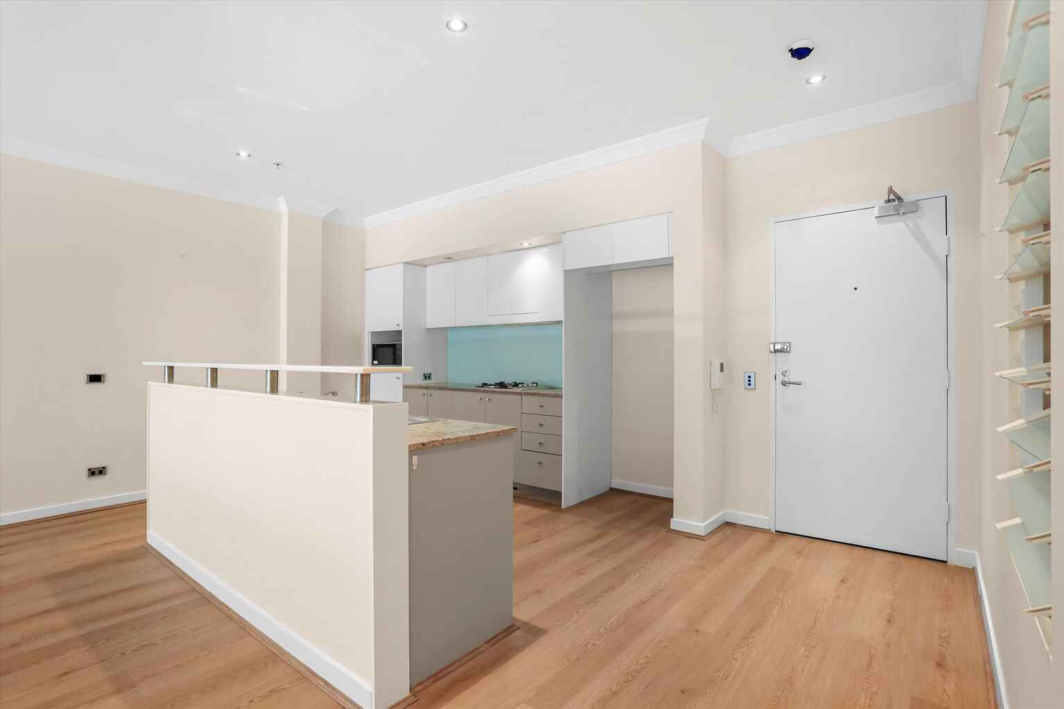 C5/18 Jacques St Chatswood