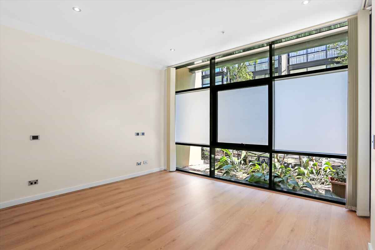 C5/18 Jacques St Chatswood