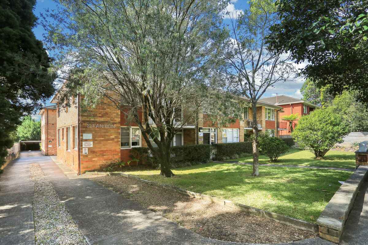 18/101 Burns Bay Rd Lane Cove