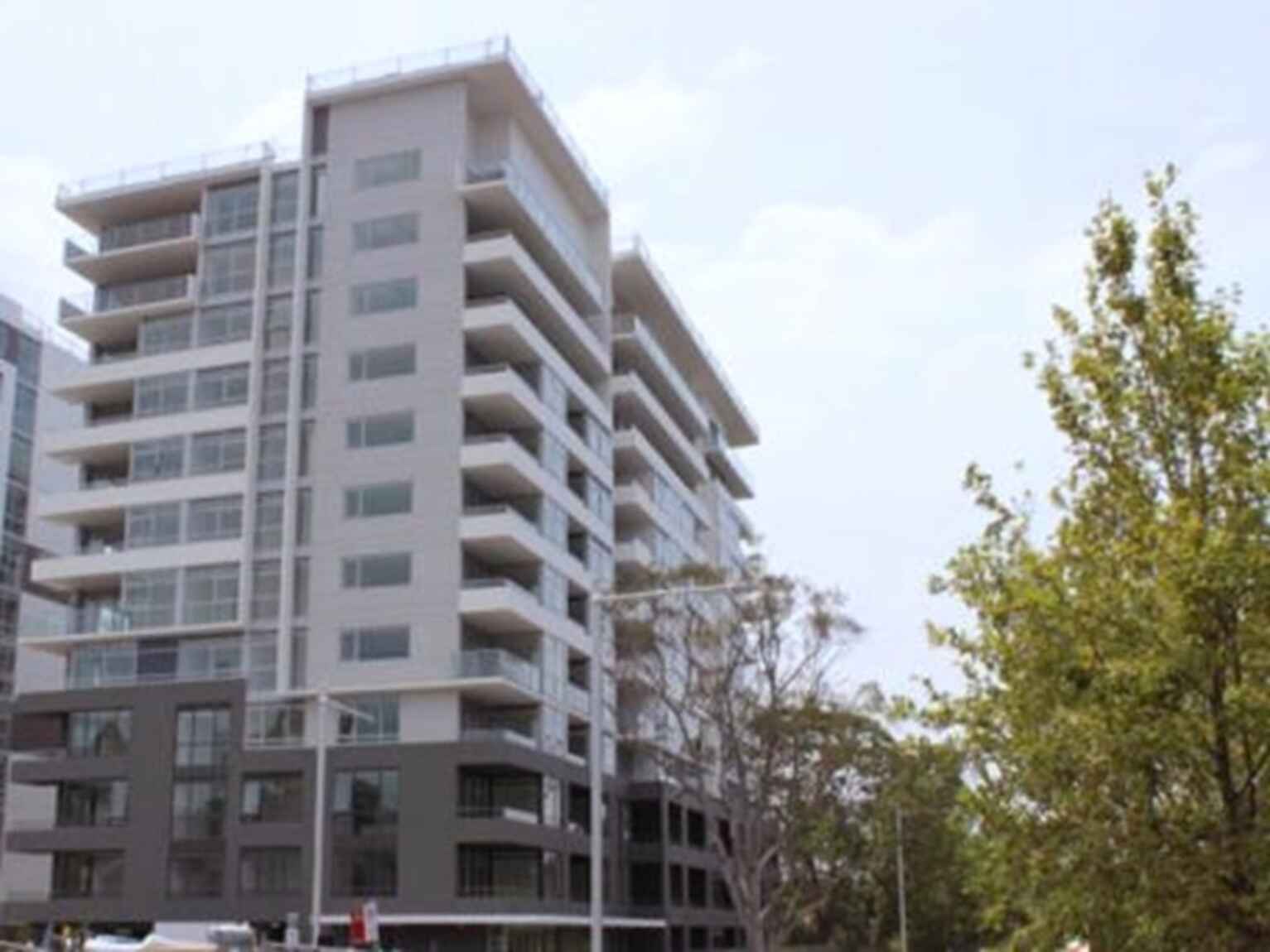 A106/2 Saunders Cl Macquarie Park