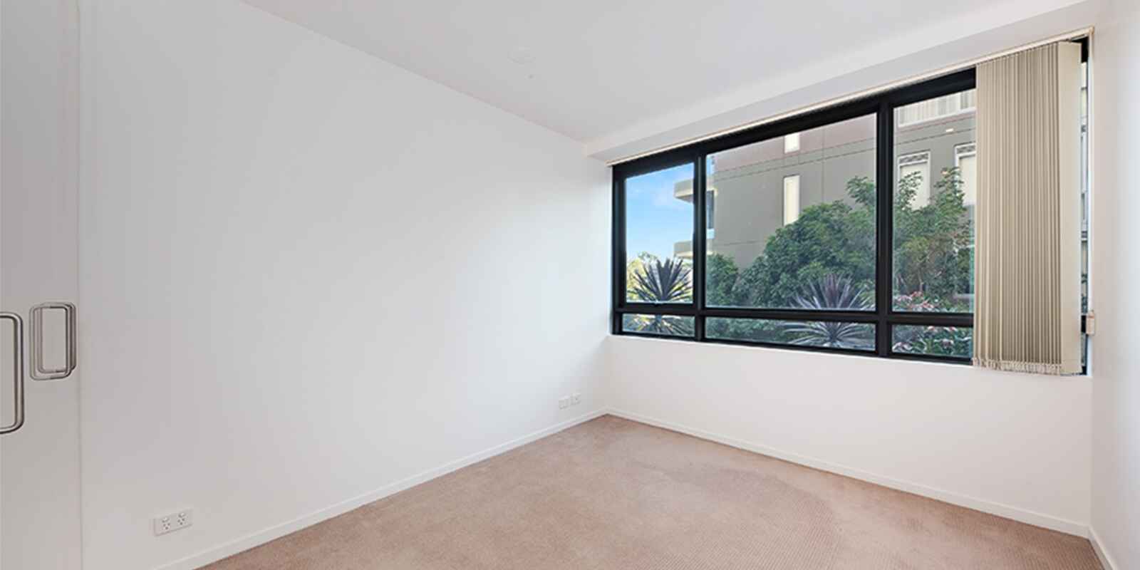 A106/2 Saunders Cl Macquarie Park