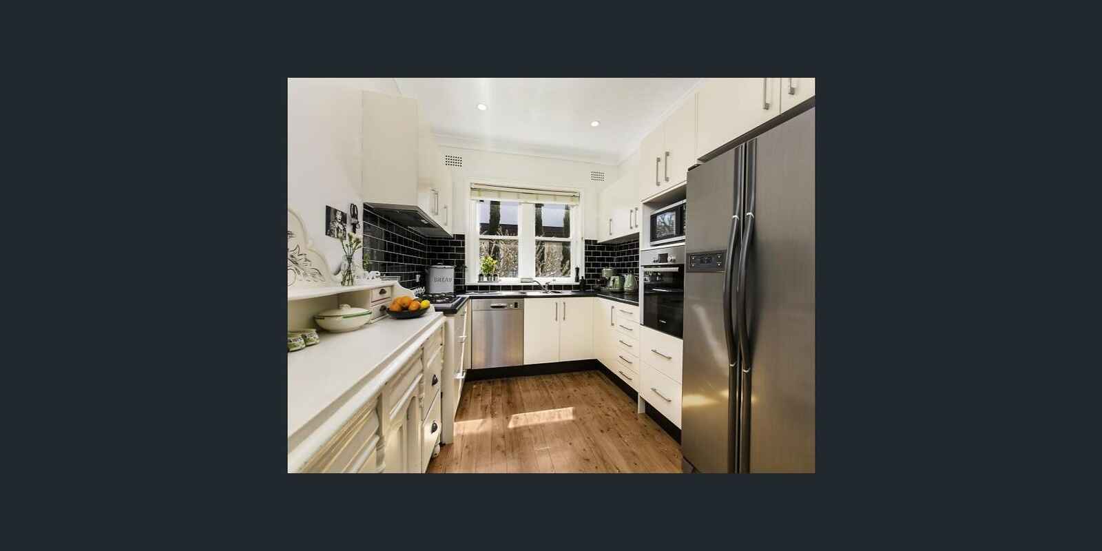 3/124 Old South Head Rd Vaucluse