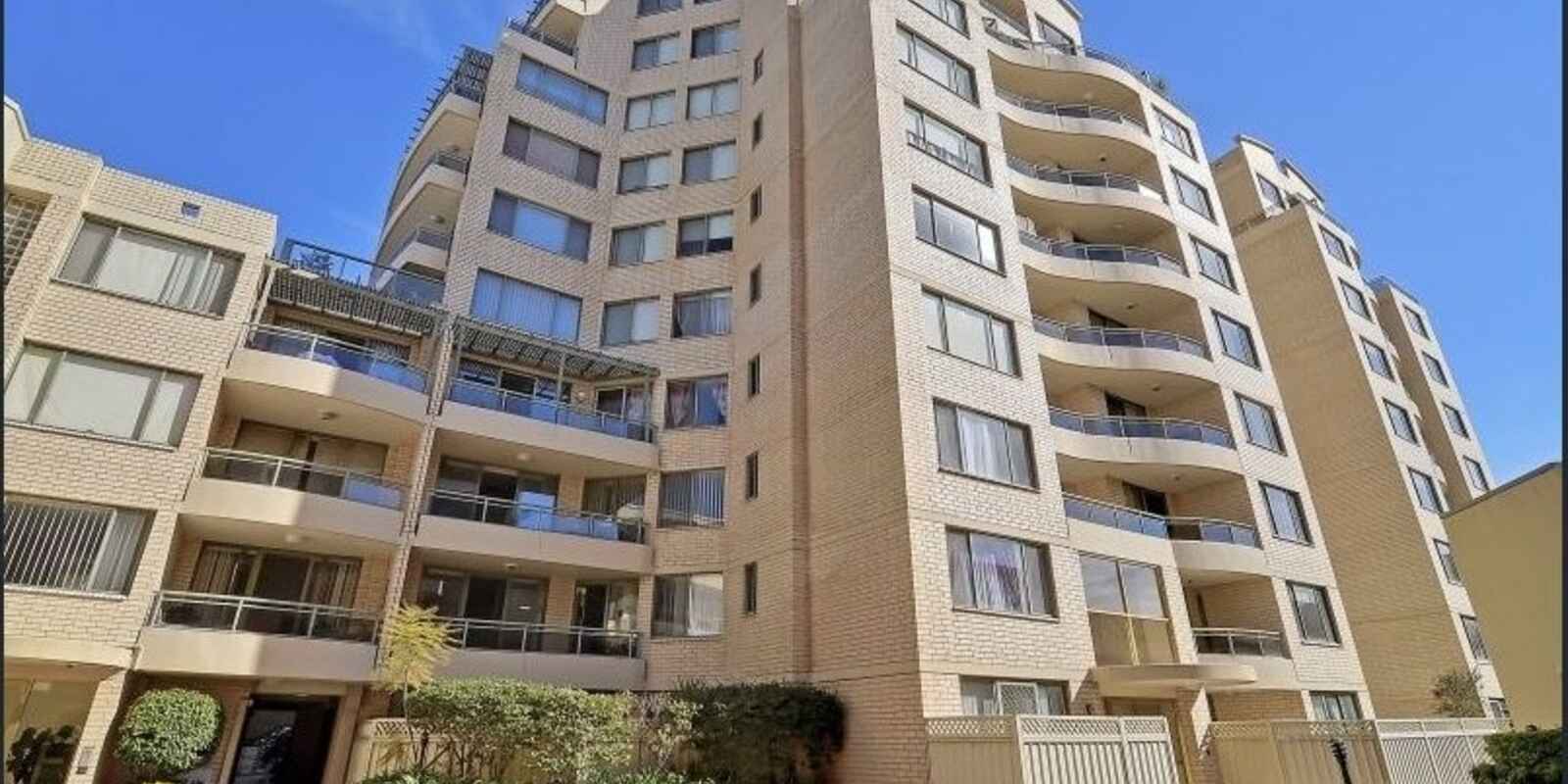 96/107 Pacific Hwy Hornsby