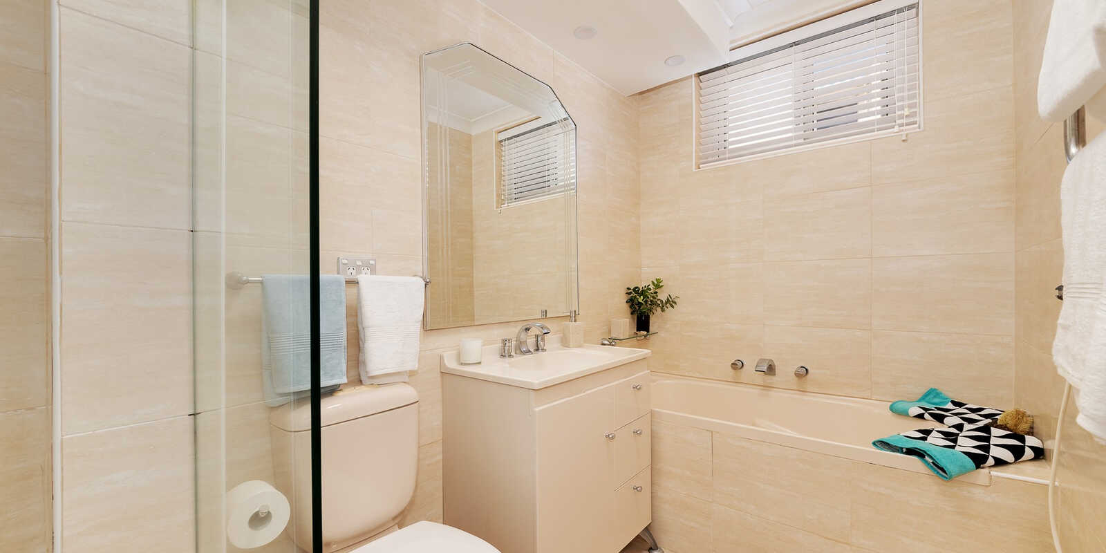 30/17-23 Wallis Parade North Bondi 30/17-23 Wallis Parade North Bondi