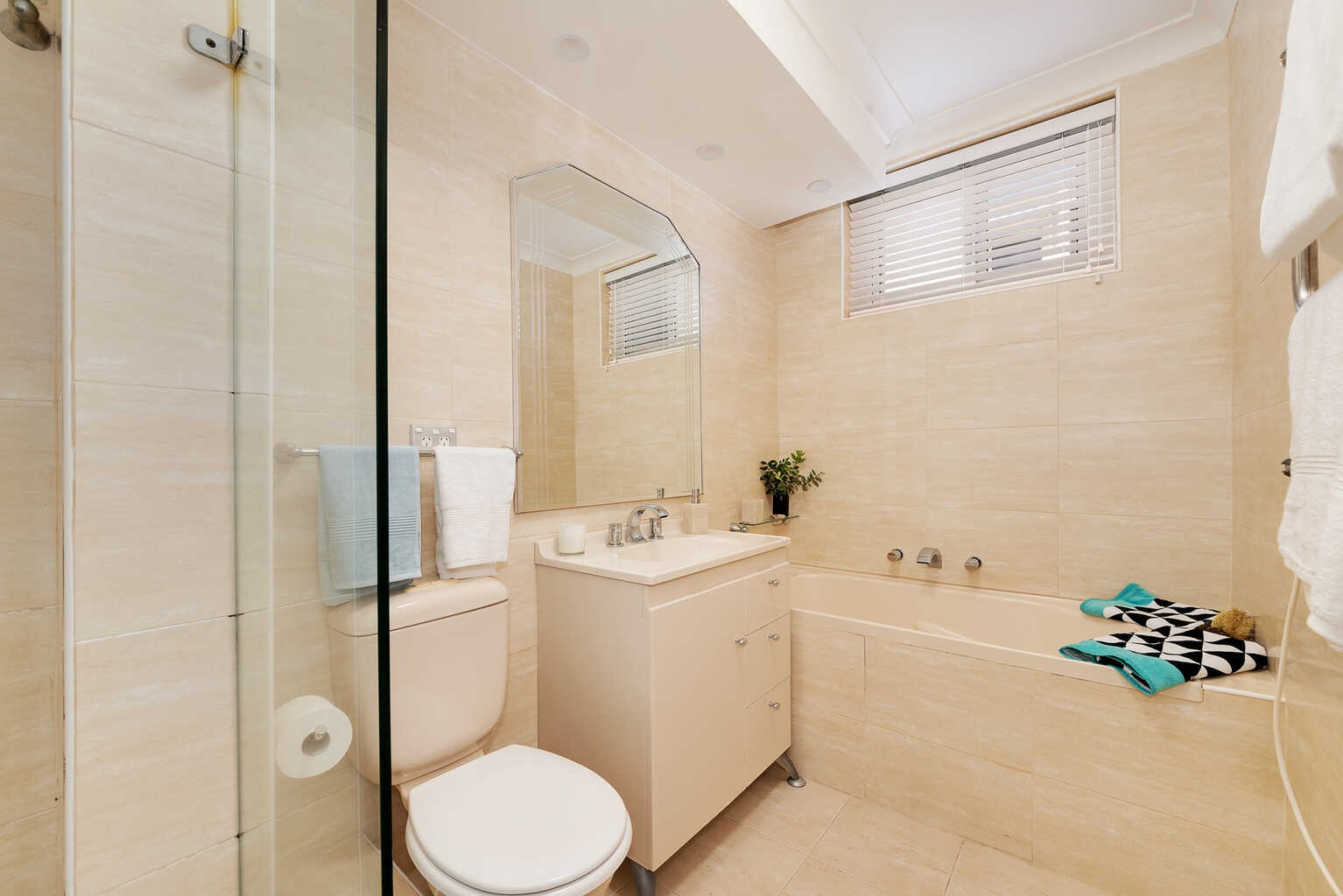 30/17-23 Wallis Parade North Bondi 30/17-23 Wallis Parade North Bondi