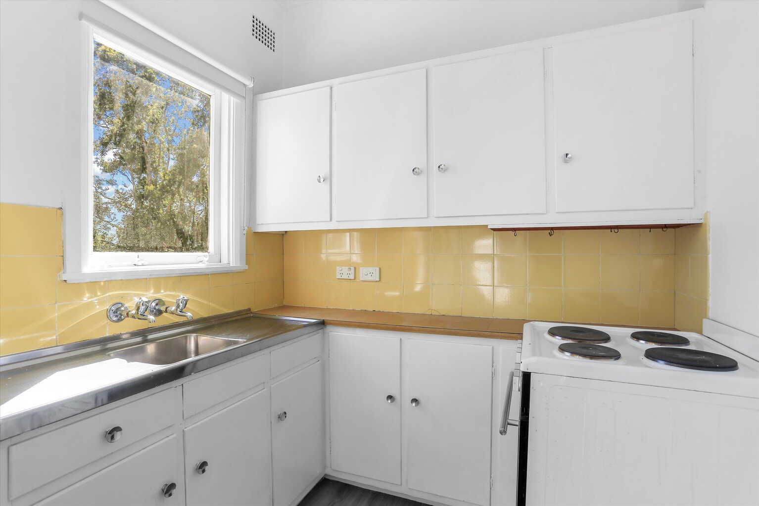 2/11 Nea St Chatswood