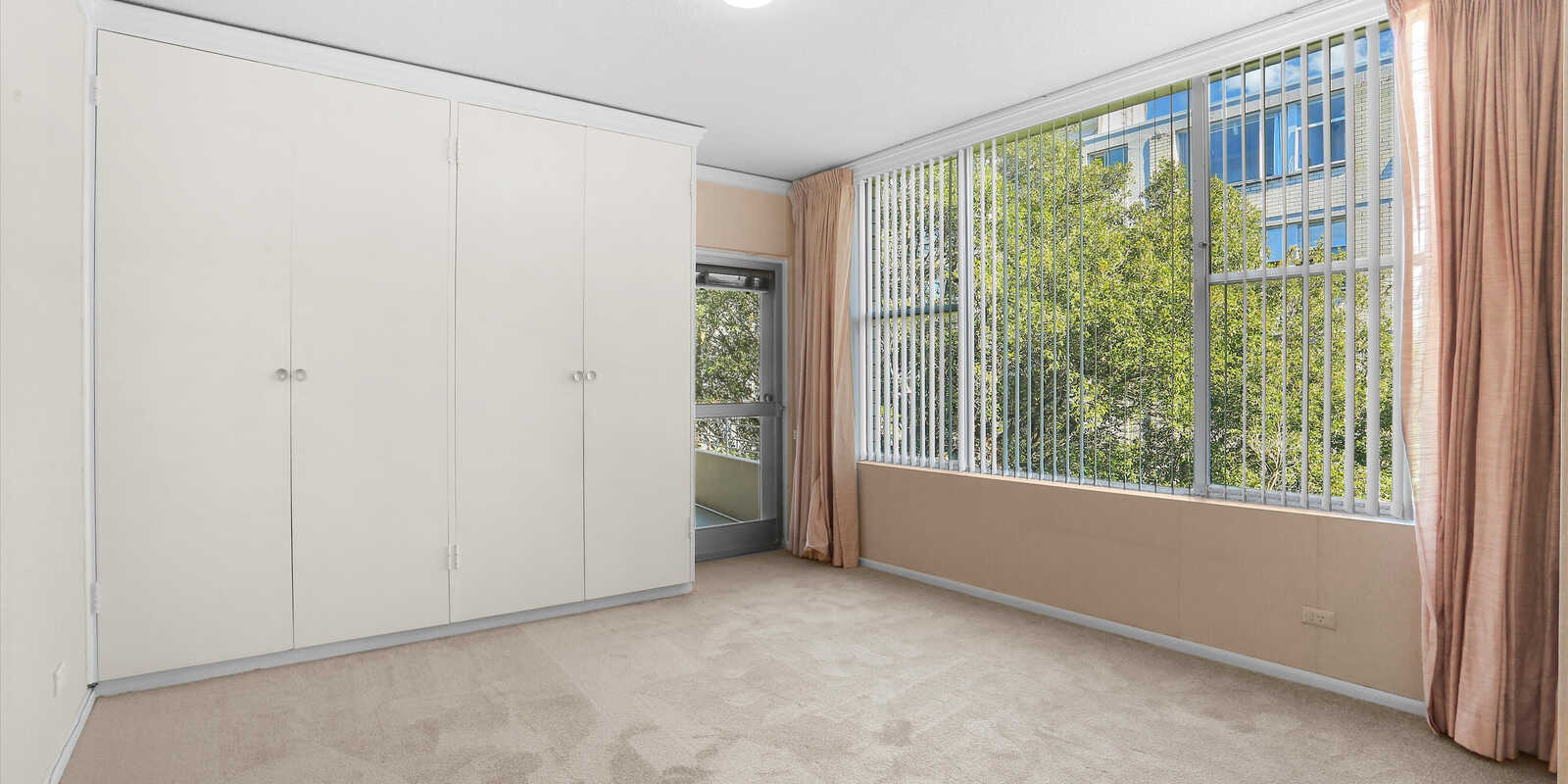 19/33 Johnson St Chatswood