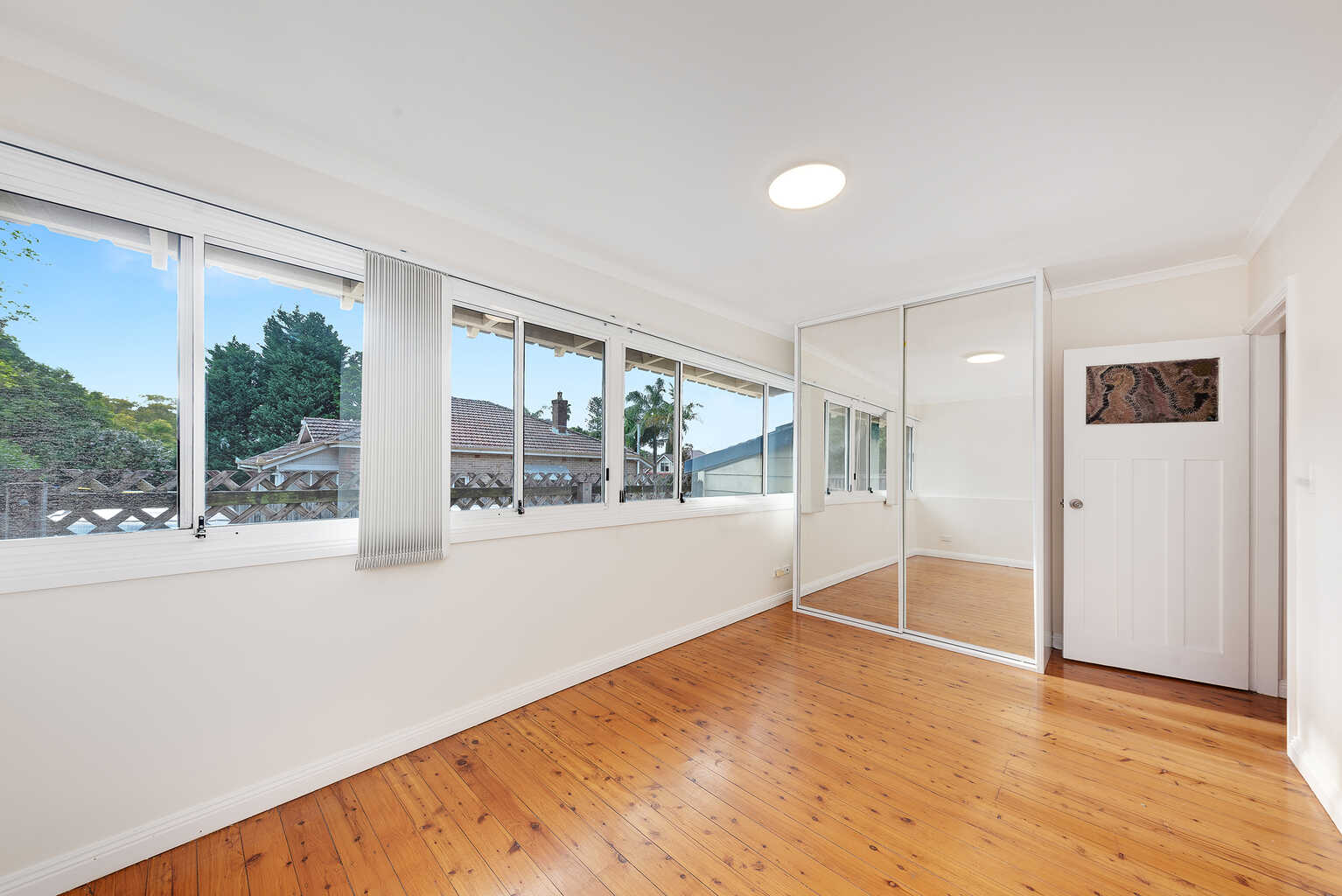 2/267 Mowbray Rd Chatswood
