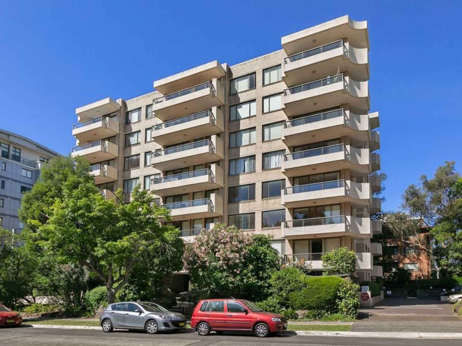 16/25 Devonshire St Chatswood