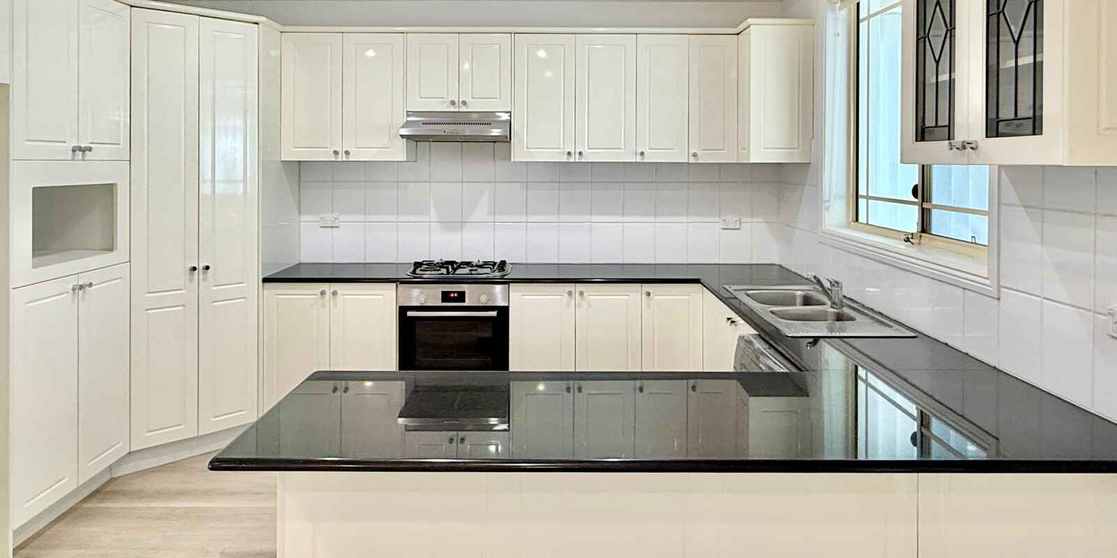 2A Remuera St Willoughby