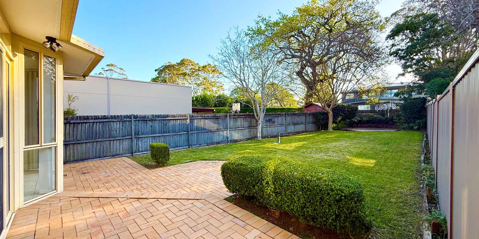 2A Remuera St Willoughby