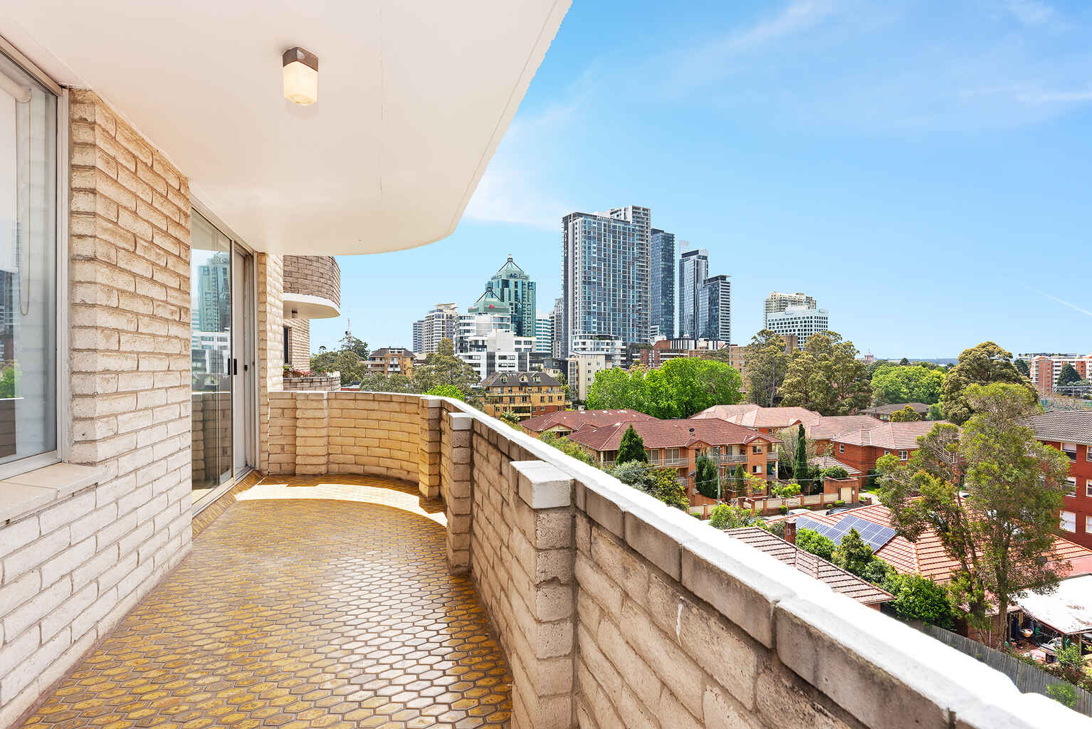 29/5 Sutherland Rd Chatswood