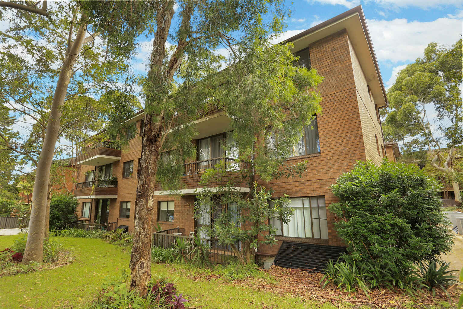 7/143 Sydney St Willoughby