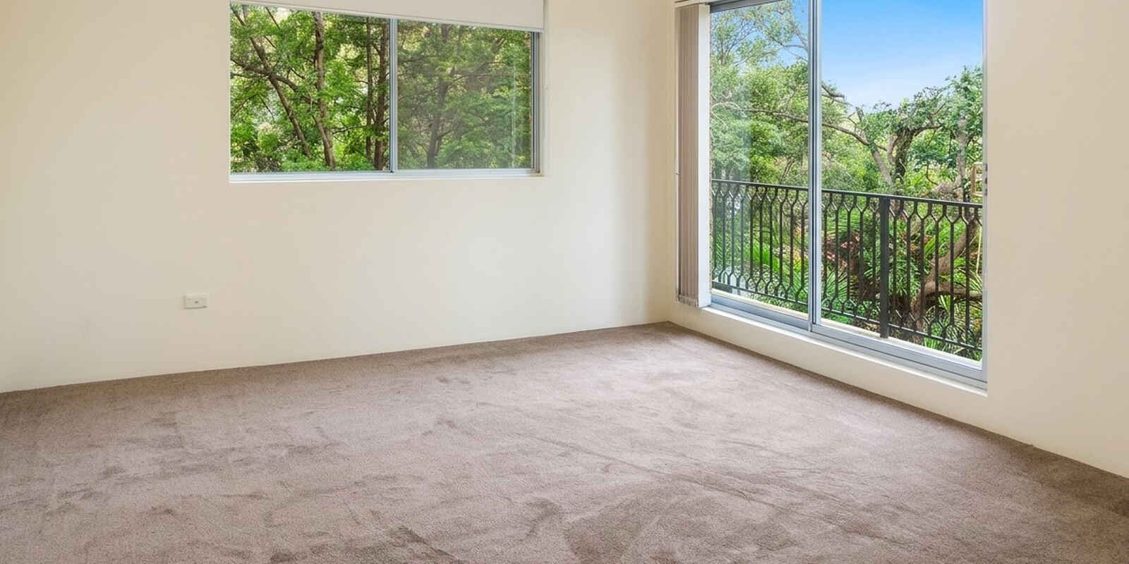 1/126 Ben Boyd Rd Neutral Bay